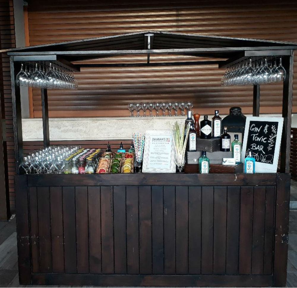 Gin & Tonic Bar